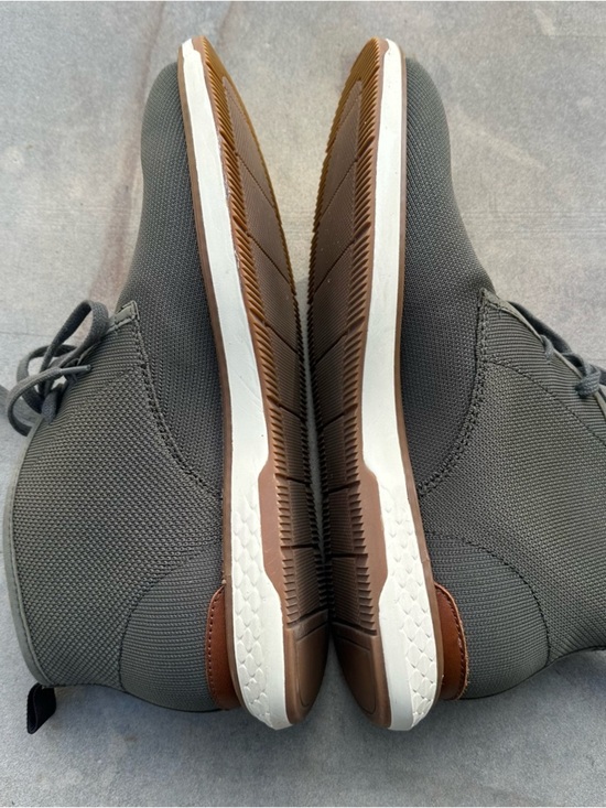 Vince Camuto Saveli Casual Chukka Boots Size 10.5 NEW main image 4